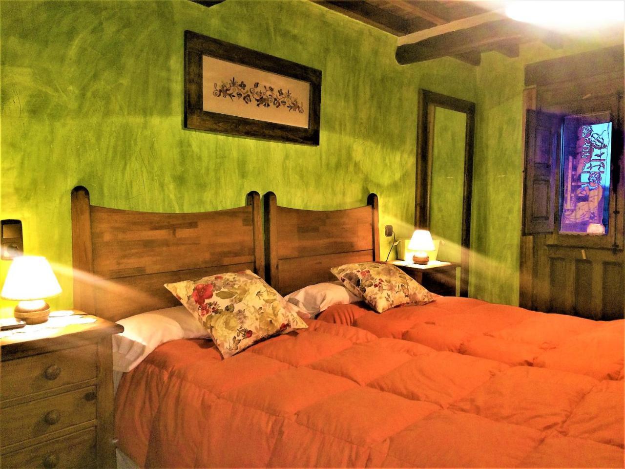 Casa Rural Amparo Mogarraz Exterior photo